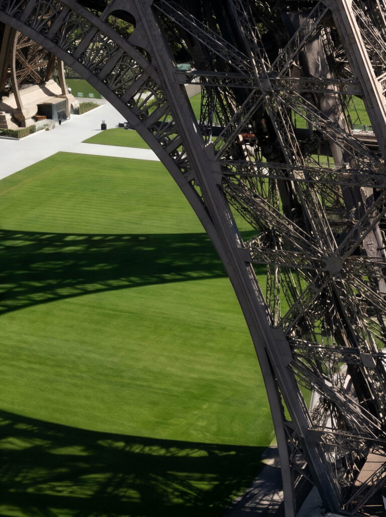 EIFFEL_04